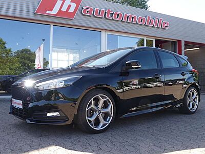 Ford Focus Lim. ST Navi*SHZ*Sportpaket