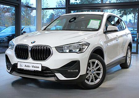 BMW X1 sDrive18d (F48) *Sportsitze*AHK*Navi*SHZ*PDC