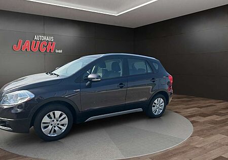 Suzuki SX4 S-Cross S-Cross 1.6 Comfort 4x4 M/T