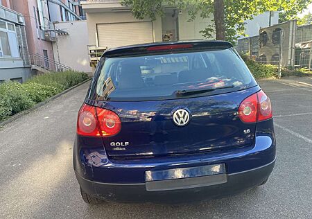 VW Golf Volkswagen 1.6 FSI Comfortline