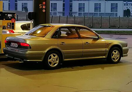 Mitsubishi Sigma Sigma 3000 V6 24V Automatik