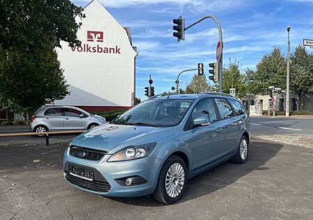 Ford Focus TITANIUM*2-HAND*KLIMAAUTOMATIK*SHZ*TÜV*06/2026*
