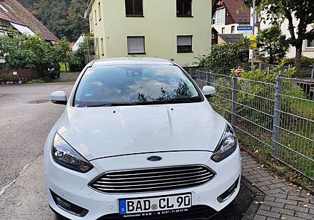 Ford Focus Turnier 1.5 TDCi DPF Start-Stopp-System Titanium