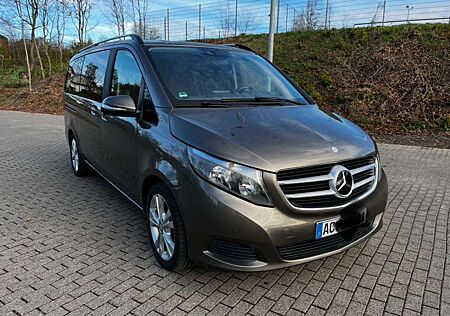 Mercedes-Benz V 220 d lang - AHK - 6 Sitze - top