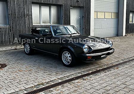 Fiat 124 Spider Radio, Restauriert