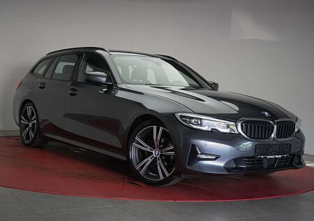 BMW 320 d Touring Sport Line Navi/ACC/Kamera/AHK