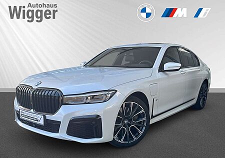 BMW 745 e/Laserlicht/Sportpaket/HUD/Navigation/Leder