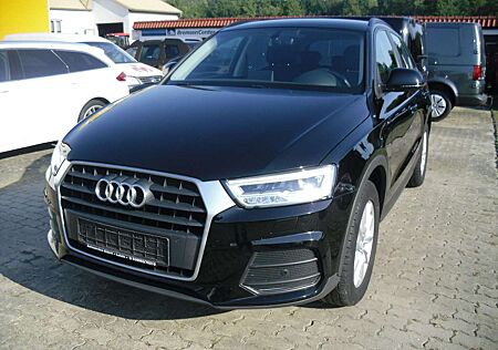 Audi Q3 *1.Hand*Klimaautomatik*PDC*SHZG*ALU*NAVI*