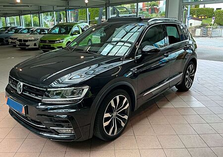 VW Tiguan Volkswagen 2.0 TSI R-LINE 4M LEDER NAVI LED PANO ACC