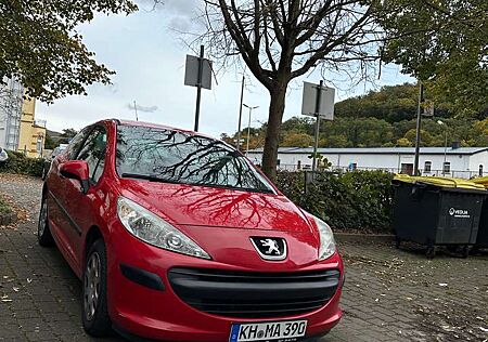 Peugeot 207 75 Filou