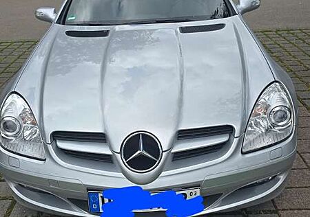 Mercedes-Benz SLK 200