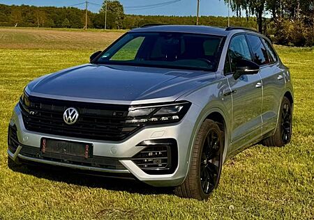 VW Touareg Volkswagen R-Line 4Motion 4.0 *V8*Vollausstattung