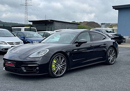 Porsche Panamera 4 E-Hybrid