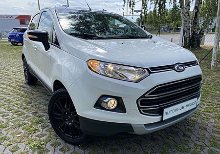 Ford EcoSport Titanium Winterpaket + Allwetterreifen