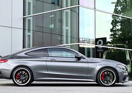 Mercedes-Benz C 63 AMG S Coupé V8 | JUNGE STERNE 2028 | VOLL CARBO