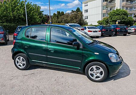 Toyota Yaris 1.3 Linea Luna Automatik Tüv.09.2026