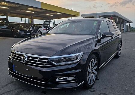 VW Passat Variant Volkswagen 2.0 TDI 3x R-Line Virtual 360 Panorama