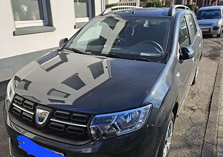 Dacia Logan Laureate