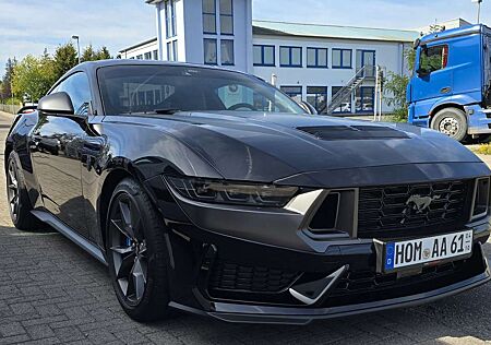 Ford Mustang Fastback 5.0 Ti-VCT V8 Dark Horse
