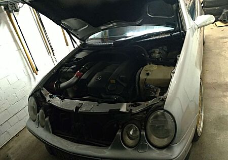 Mercedes-Benz CLK 320 Coupe Master Edition