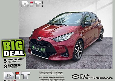Toyota Yaris 1.5 Style Selection Klima Kamera Navi