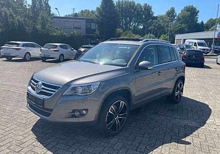 VW Tiguan Volkswagen 2.0 TDI DPF 4Motion Automatik Team