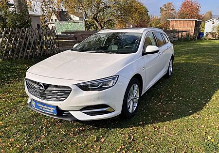 Opel Insignia Buisness Inovation, Navi, Panoramadach,