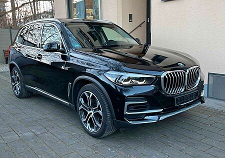 BMW X5 30d 7-Sitz/Komforts/Panorama/AHK/360*/StHz