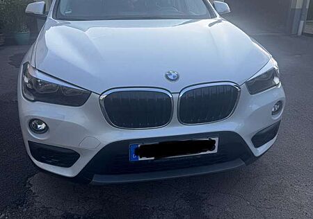 BMW X1 sDrive 18 i Advantage
