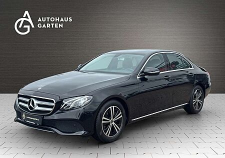 Mercedes-Benz E 250 Avantgarde Kamera Schiebedach LED Leder