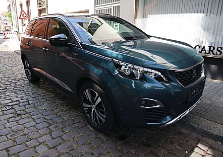 Peugeot 5008 Allure /Panorama/Leder/7-Sitzer/AHK/Massage