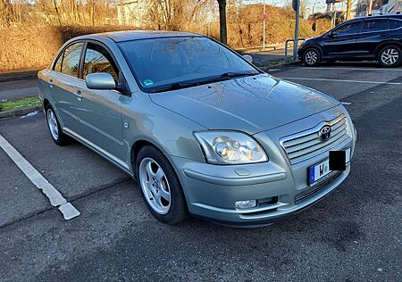 Toyota Avensis 1.8 VVT-i Sol