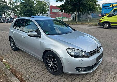 VW Golf Volkswagen 2.0 TDI DPF DSG Highline