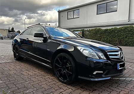 Mercedes-Benz E 350 CGI Coupe BlueEFFICIENCY 7G-TRONIC Avantgard