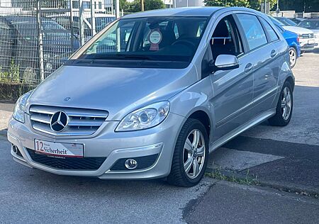 Mercedes-Benz B 200 CDI AUTOMATIK SCHECKHEFT GEPFLEGT