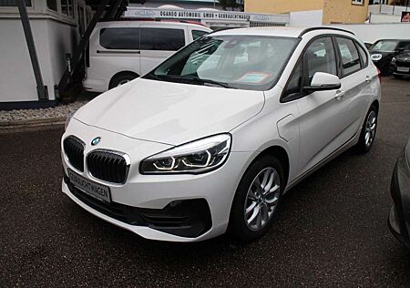 BMW 225xe 225 Avtive Tour/Autom/Navi/LED/Klim/Kamara/PDC