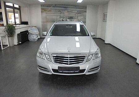 Mercedes-Benz E 200 CGI T BlueEFFICIENCY AVANTGARDE Aut WR+SR