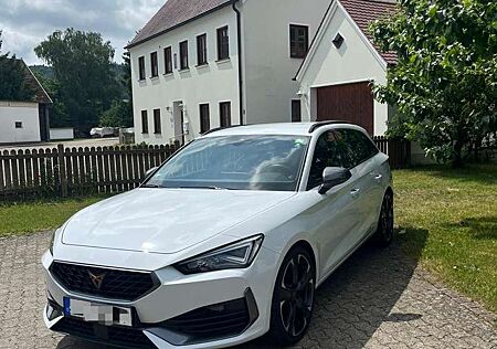 Cupra Leon Sportstourer 2.0 TSI DSG VZ