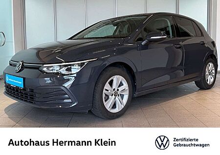 VW Golf Volkswagen VIII 1.0 eTSI Life DSG LED+, Navi, DAB+