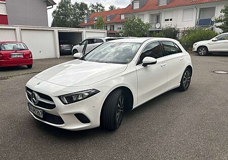 Mercedes-Benz A 180 7G-DCT Progressive