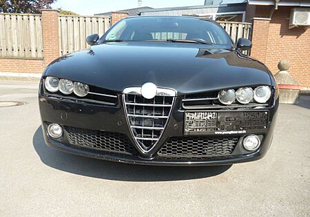 Alfa Romeo 159 1.9 JTS 16VDistinctive,Leder,PDC,Sitzh,TÜV04/25