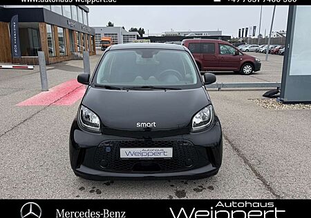 Smart ForFour EQ NAVI 22 kW-BOARDLADER PANO KAM 4xSZHZ