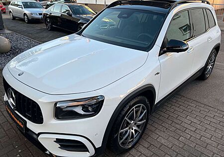 Mercedes-Benz GLB 35 AMG 4M FACELIFT! PANO! NIGHT! HEADUP! AHK