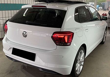 VW Polo Volkswagen 5p 1.5 Highline auto 150ps