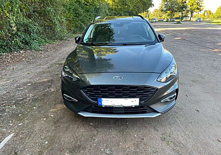 Ford Focus Turnier Turnier 1.0 EcoBoost ACTIVE