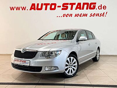 Skoda Superb Elegance*SCHECKHEFT+NAVI+SR/WR+TEMPOMAT*