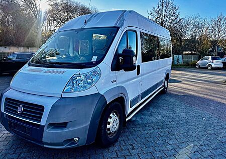 Fiat Ducato 17-Sitzer -6 Pers. Rollstuhlrampe