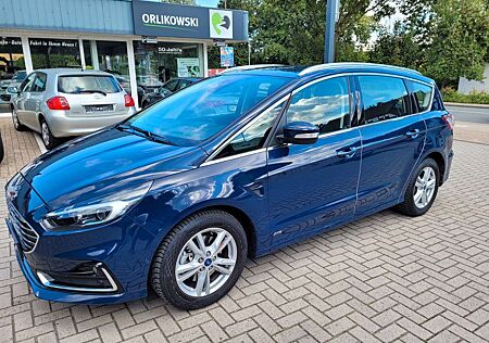 Ford S-Max Titanium AWD