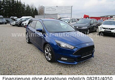 Ford Focus Turnier ST*RECARO* NAVI*Kamera*