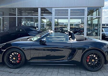 Porsche Boxster GTS 4.0 Burmester Sitzbelüftung LED usw.